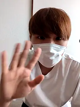 yuton 2525 online show from 10-01-25, 06:08