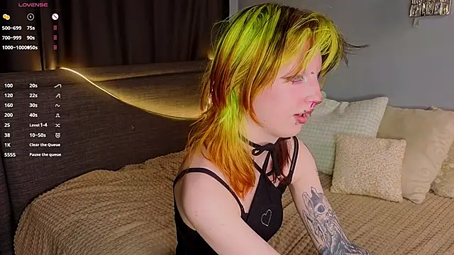 KandraCruser online show from 11-25-25, 08:20