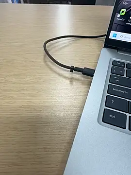 andres52720 online show from 04-22-26, 08:21