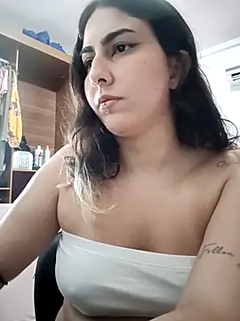 ApenasLys online show from 11-05-25, 01:16