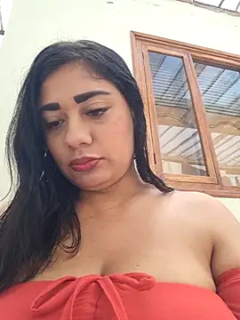 Snapshot of Monse--145 chatting on 11-24-25, 03:34 Monse--145 online show from 11-24-25, 03:34