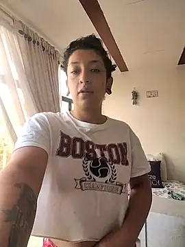 Coralaine 96 online show from 09-17-25, 12:18