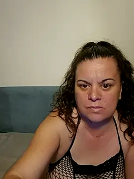Snapshot of PerleRaree chatting on 05-09-26, 08:36 PerleRaree online show from 05-09-26, 08:36