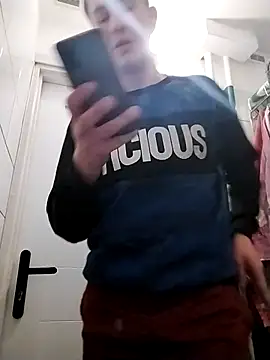 boytwink7 online show from 01-11-26, 12:32