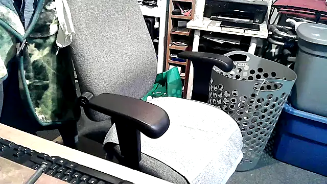 georgew62 online show from 10-05-25, 12:31