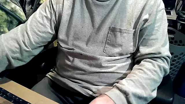 georgew62 online show from 10-12-25, 01:04