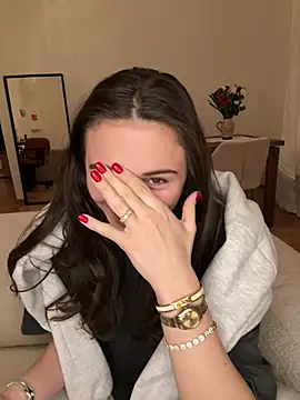 SophiiaStarr online show from 02-18-26, 07:21