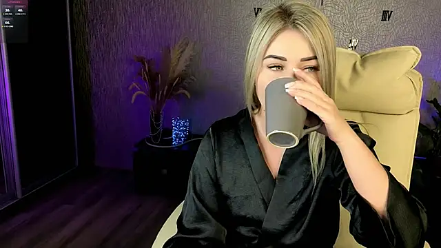 NikkiiStill online show from 02-23-26, 01:03