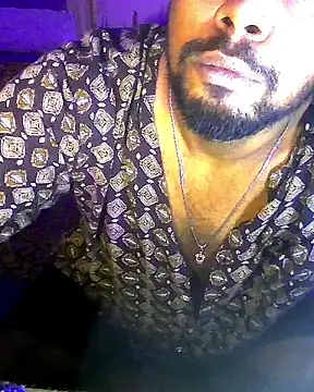BornToSeduce online show from 05-12-26, 04:59