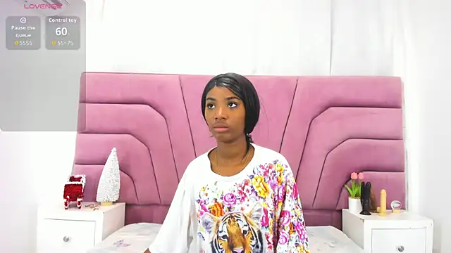 MarianRosse online show from 11-24-25, 09:25