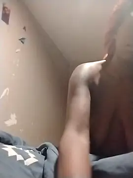 Snapshot of nawtyzaddie chatting on 11-14-25, 01:04 nawtyzaddie online show from 11-14-25, 01:04