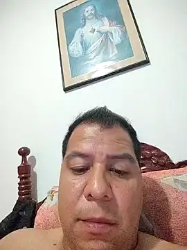 Snapshot of latinblack16 chatting on 02-22-26, 02:56 latinblack16 online show from 02-22-26, 02:56