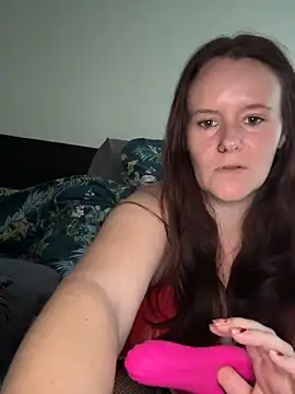 Snapshot of marialuna88 chatting on 11-02-25, 12:07 marialuna88 online show from 11-02-25, 12:07