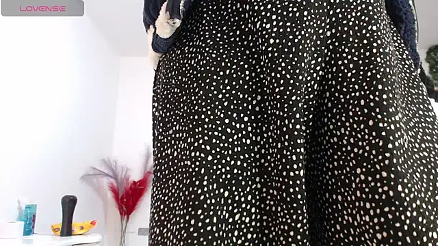 jatzibe hot 93 online show from 04-18-26, 03:49