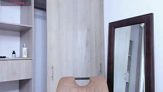 KingLevi01 online show from 11-14-25, 01:15