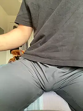 Snapshot of Pikachu19yo chatting on 11-03-25, 10:42 Pikachu19yo online show from 11-03-25, 10:42