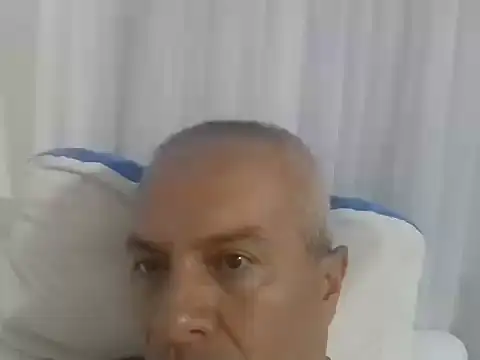 Snapshot of ALFRERM chatting on 10-07-25, 02:42 ALFRERM online show from 10-07-25, 02:42