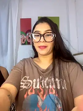 Sweet and Rous0 online show from 10-21-25, 04:24