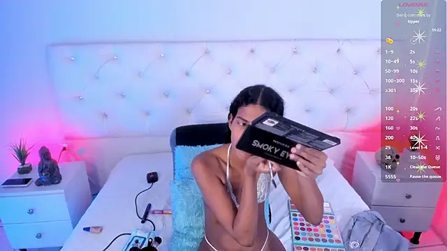 Ambeer fox  online show from 10-15-25, 07:36