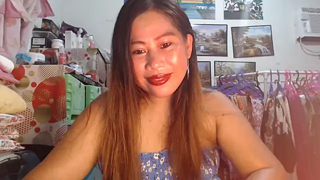 filipina beauty online show from 10-18-25, 05:25