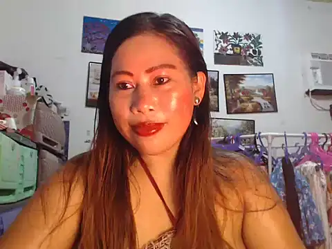 filipina beauty online show from 10-31-25, 11:28