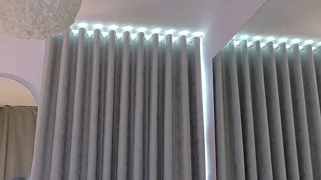 NicoleArmani online show from 04-02-26, 07:44