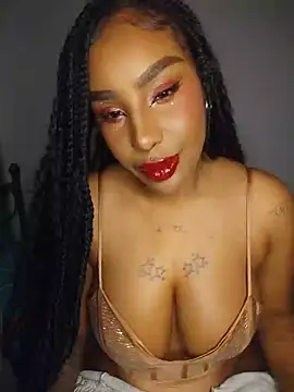 Queen Amara online show from 05-24-26, 04:06