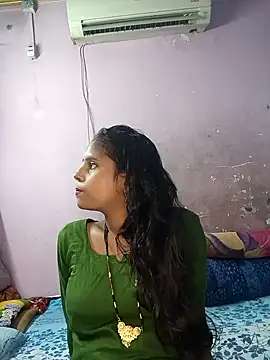 Snapshot of Komal-Rajput chatting on 02-14-26, 08:55 Komal-Rajput online show from 02-14-26, 08:55