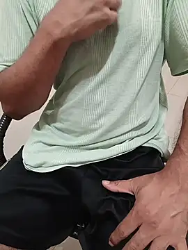 Gallo001 online show from 02-26-26, 01:59