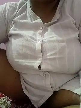 bitch-horny online show from 09-24-25, 03:04