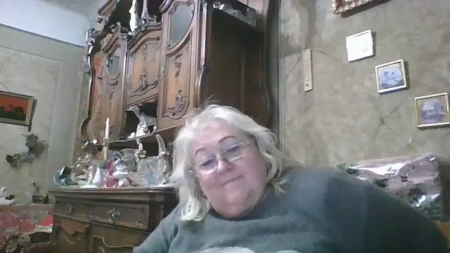 Lala-Love56 online show from 09-28-25, 06:57