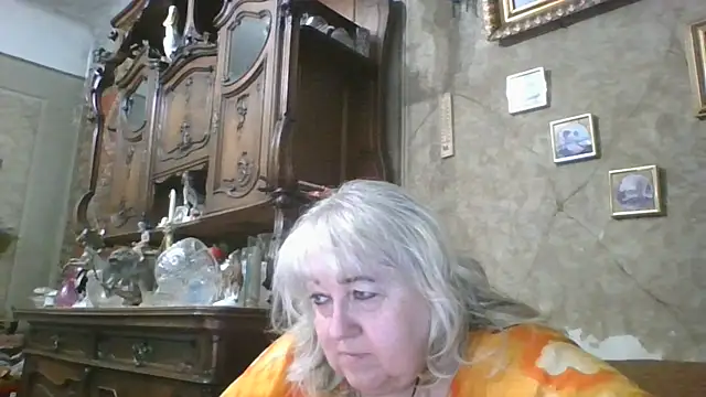 Lala-Love56 online show from 06-19-26, 07:39