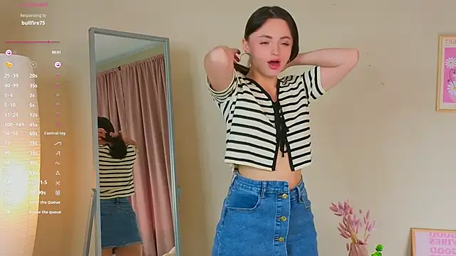 OliviaKis  online show from 10-12-25, 08:02