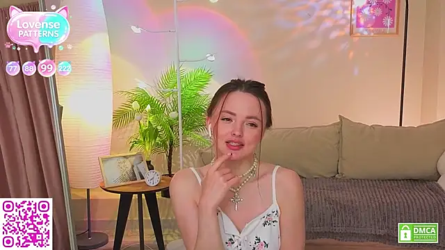Snapshot of OliviaKis_ chatting on 05-26-26, 07:15 OliviaKis online show from 05-26-26, 07:15