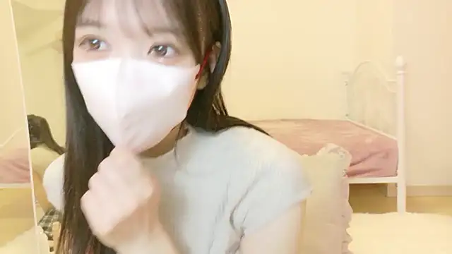 roachan  online show from 02-05-26, 03:49