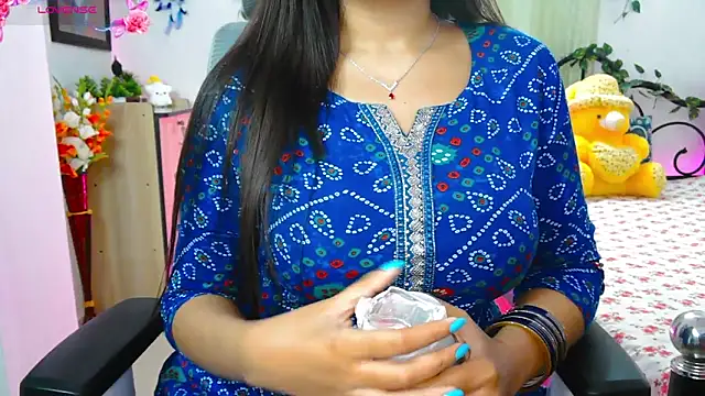 WildDimpi 0 online show from 10-31-25, 06:09