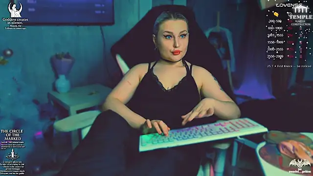 Wounded Goddess  online show from 12-17-25, 03:51