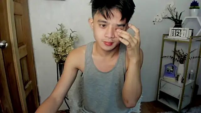 NautyBoyBrazeen 143 online show from 11-21-25, 05:44