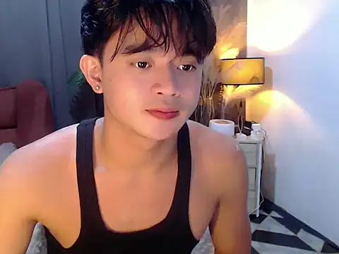 NautyBoyBrazeen 143 online show from 06-18-26, 12:53
