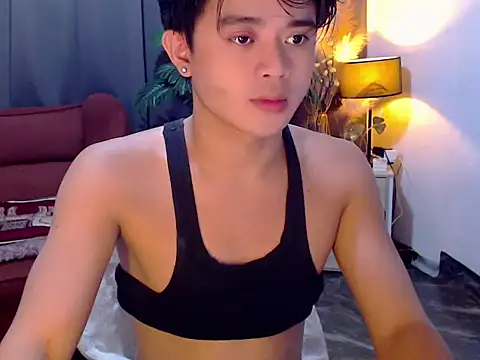 NautyBoyBrazeen 143 online show from 07-17-26, 03:39