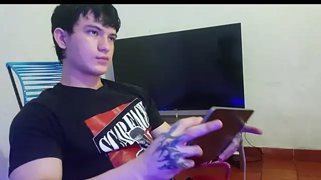 ErickWalton online show from 11-28-25, 05:32