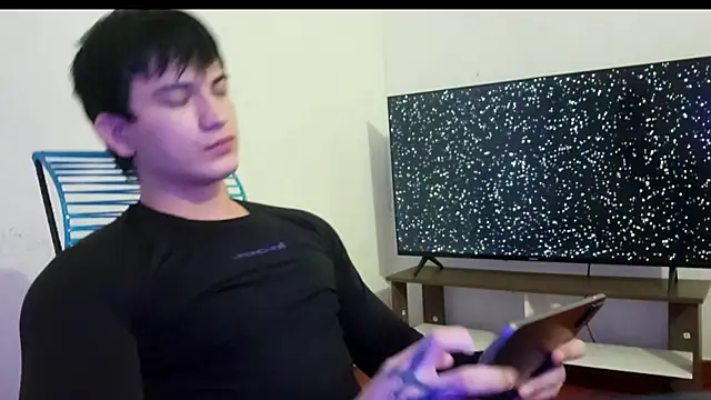 ErickWalton online show from 12-04-25, 05:17