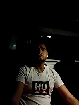 Snapshot of Darkhayrboy chatting on 10-29-25, 01:08 Darkhayrboy online show from 10-29-25, 01:08