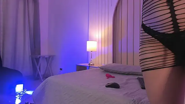 maria gil online show from 12-17-25, 12:22