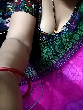 Snapshot of Angel_6531 chatting on 09-17-25, 03:35 Angel 6531 online show from 09-17-25, 03:35