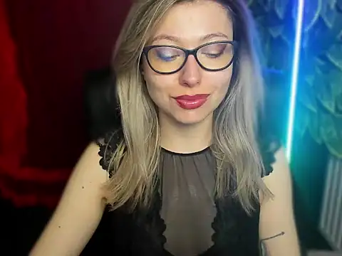 loveHeidi online show from 04-22-26, 04:26