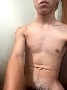 Snapshot of gagsjj chatting on 09-15-25, 04:01 gagsjj online show from 09-15-25, 04:01