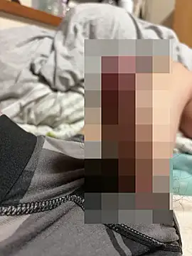 Snapshot of gagsjj chatting on 10-25-25, 12:56 gagsjj online show from 10-25-25, 12:56