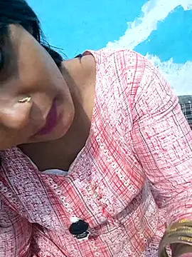 Snapshot of Rashmi_Pathak chatting on 10-05-25, 02:26 Rashmi Pathak online show from 10-05-25, 02:26