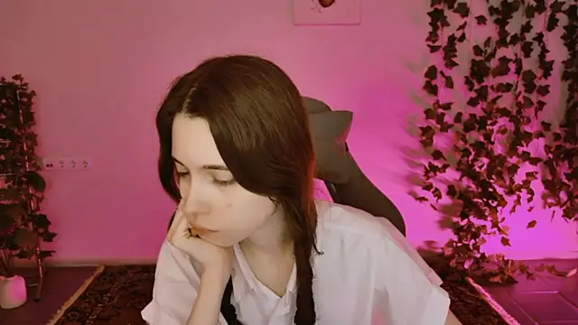 Yoka paradoXXX online show from 01-08-26, 09:11